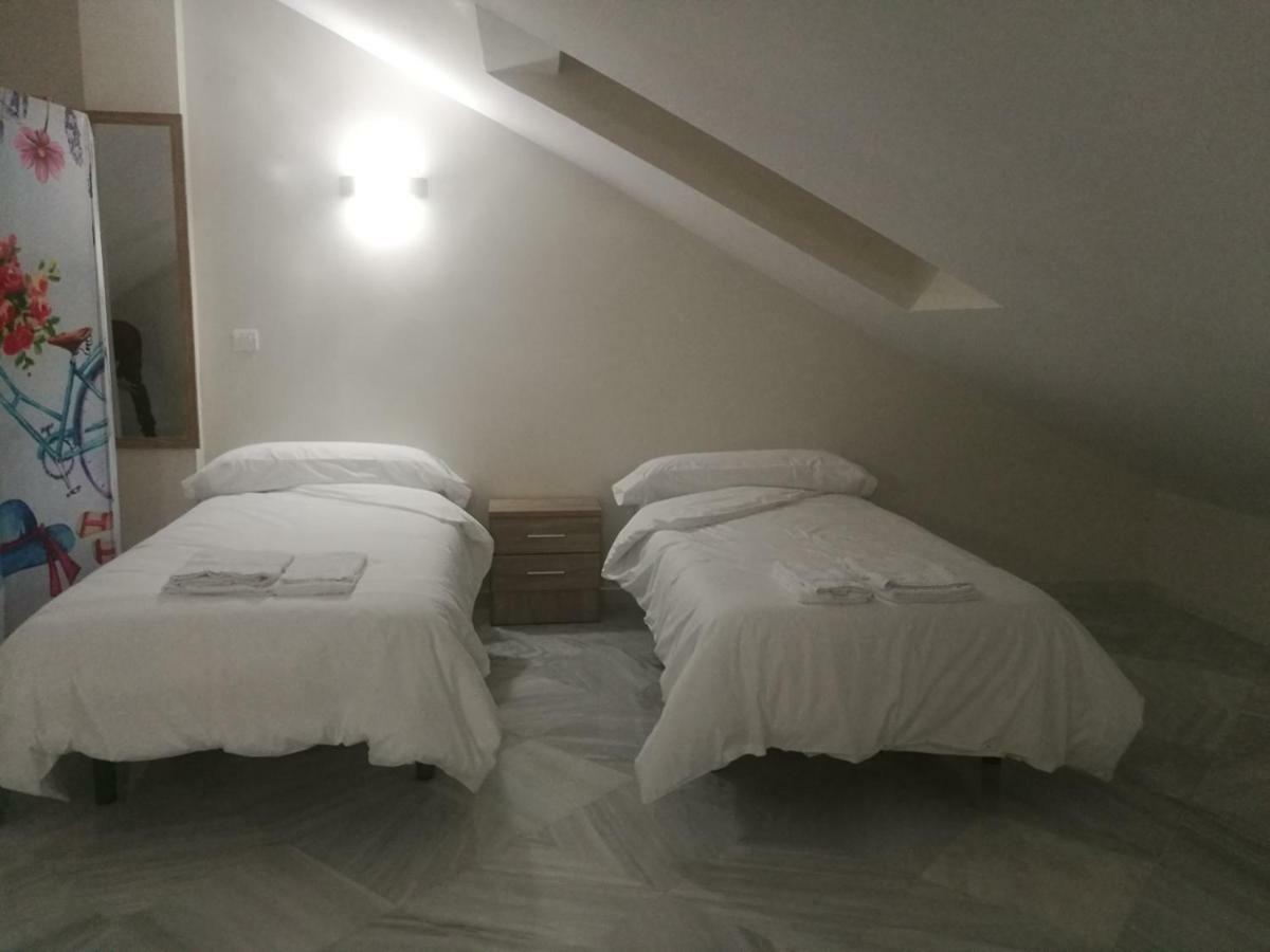 Apartamentos Edificio Vicente Málaga Eksteriør bilde