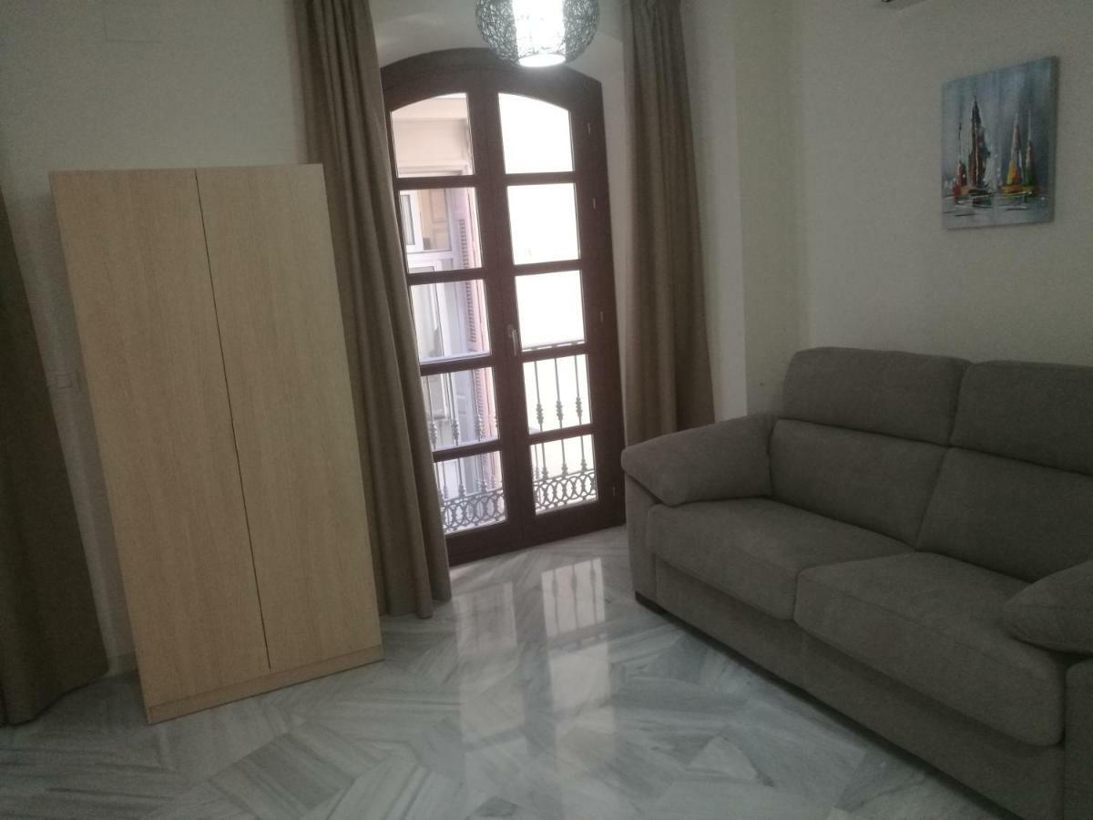 Apartamentos Edificio Vicente Málaga Eksteriør bilde