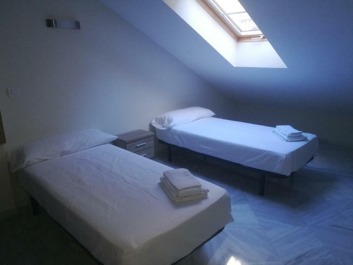 Apartamentos Edificio Vicente Málaga Eksteriør bilde